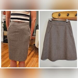 Women’s Banana Republic Tan And Brown Wool Blend Skirt, Size 0